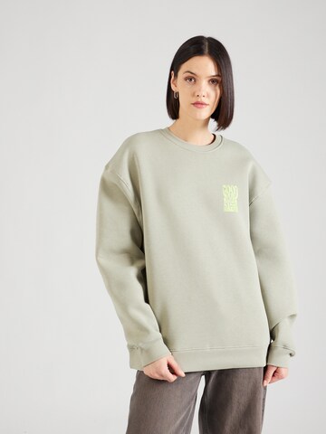 OH APRILSweater majica - zelena boja: prednji dio
