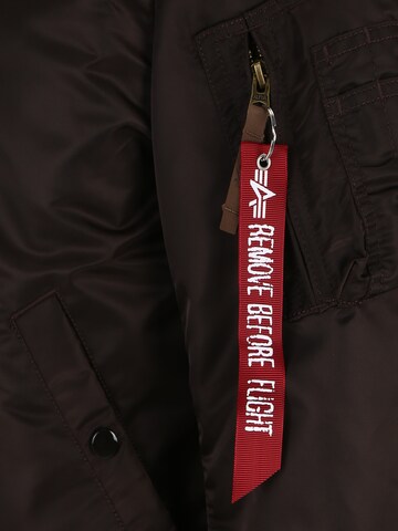 Giacca di mezza stagione di ALPHA INDUSTRIES in marrone