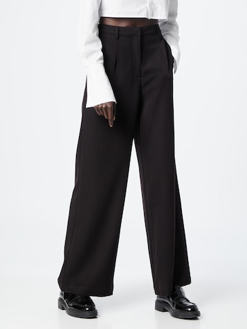 Wide leg Pantaloni di minimum in nero: frontale