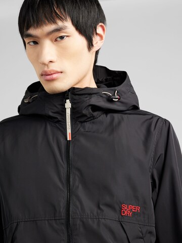 Superdry Jacke in Schwarz