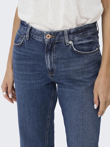 ONLY Regular Jeans 'Jaci' i blå