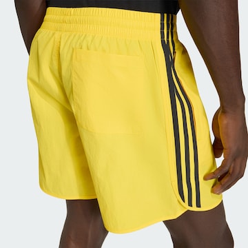 ADIDAS ORIGINALSregular Hlače - žuta boja