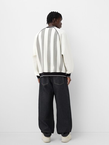 Bershka Sweatshirt in White
