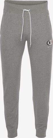 Champion Authentic Athletic Apparel Hose in Grau: front