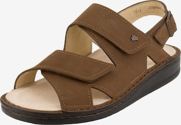 Finn Comfort Sandalen 'Toro-S' in Bruin: voorkant