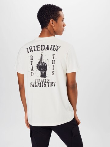 T-Shirt 'Palmistry' Iriedaily en blanc