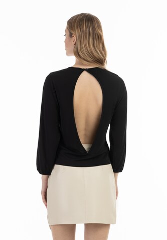 Maglietta di faina in nero