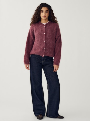 Cardigan ' N-Kae Knit Cardigan ' Noella en rouge