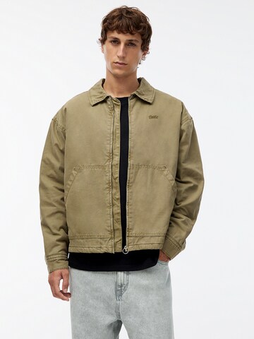 Pull&Bear Between-season jacket in Green: front