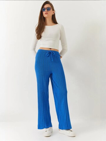 Bianco Lucci - Loosefit Calças em azul