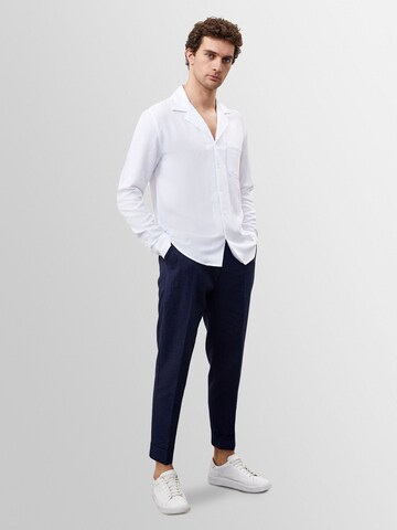 Antioch - Ajuste regular Camisa en blanco