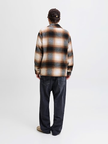 JACK & JONES Comfort fit Button Up Shirt 'JJZAC' in Brown