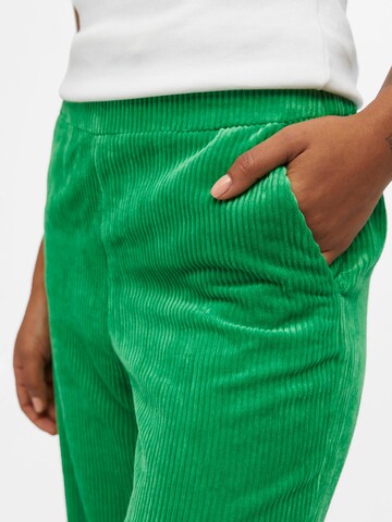 OBJECT Wide leg Byxa 'RITA' i grön