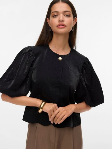 Chemisier VERO MODA en noir : devant