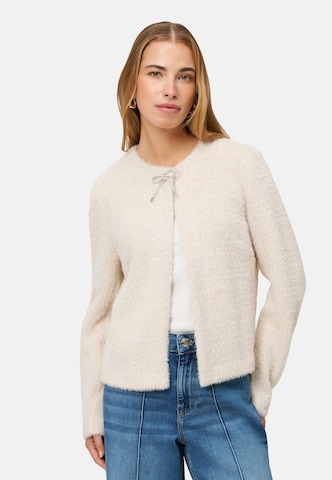 Giacchetta di zero in beige: frontale