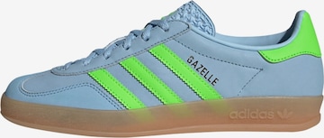 ADIDAS ORIGINALS - Sapatilhas baixas 'Gazelle' em azul: frente