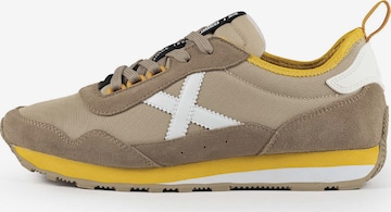 MUNICH Matalavartiset tennarit 'Um' värissä harmaa: etupuoli