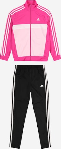 ADIDAS PERFORMANCE Trainingspak 'Essentials Tiberio' in Roze: voorkant