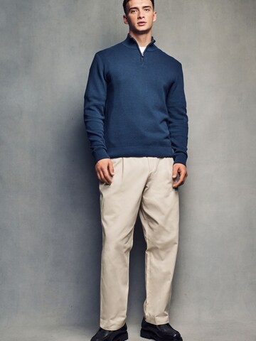 Next Pullover in Grau