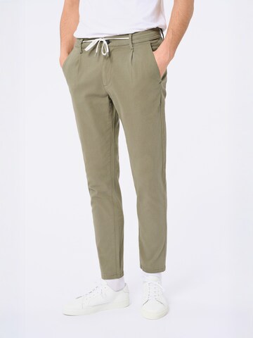 Lindbergh Regular Hose‌ in Grün