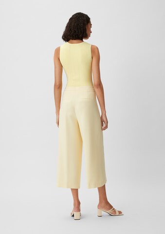 Tops en tricot COMMA en jaune : derrière