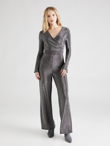 Tuta jumpsuit 'RHIYANNA' di WAL G. in argento: frontale