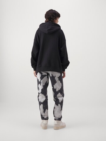 Hanorac 'Essentials' de la ALPHA INDUSTRIES pe negru
