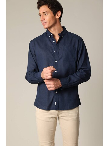 Coupe regular Chemise 'Sole' Deeluxe en bleu : devant