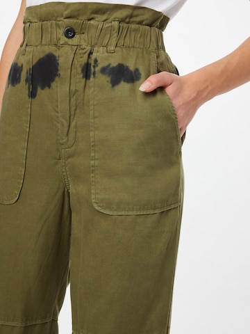 REPLAY Regular Trousers in Green