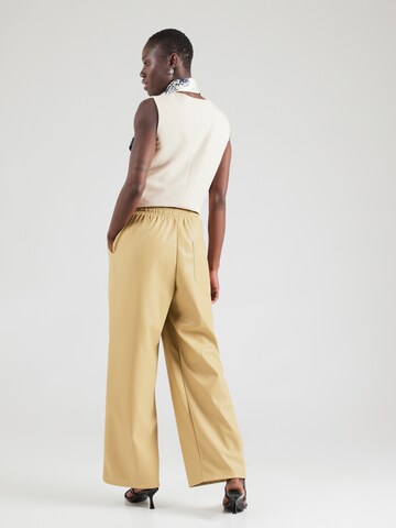TOPSHOP Wide leg Trousers in Yellow
