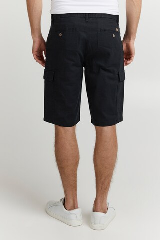 INDICODE JEANS Regular Cargoshorts in Schwarz