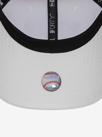 NEW ERA Cap 'LEAGUE ESS 9FORTY LOSDOD' in White