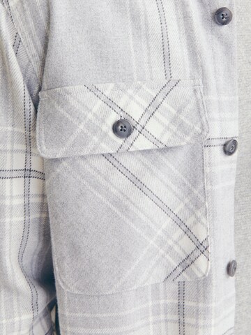 Comfort fit Camicia 'JPRRaymond' di JACK & JONES in grigio