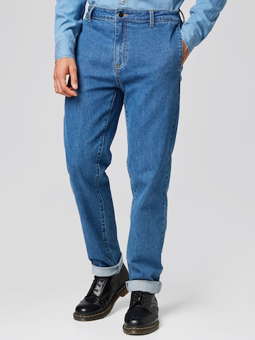 ABOUT YOU x Kevin Trapp Regular Jeans 'Bruno' in Blauw: voorkant