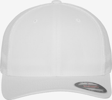 Flexfit Cap in White: front