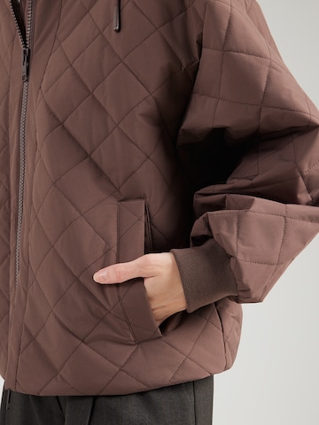 Geacă de primăvară-toamnă 'Nala' de la Embassy of Bricks and Logs pe maro