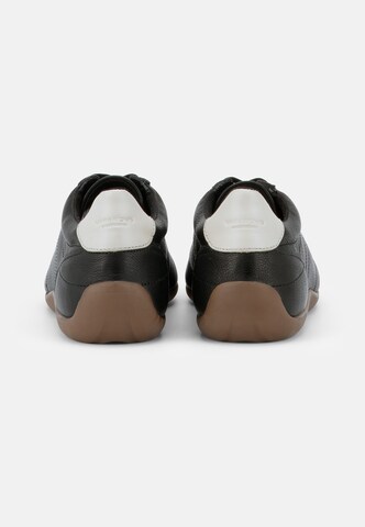 VAGABOND SHOEMAKERS Sneakers 'HOLLIE' in Black