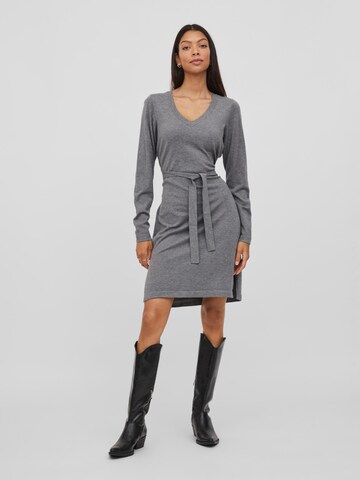 VILA Knitted dress in Grey