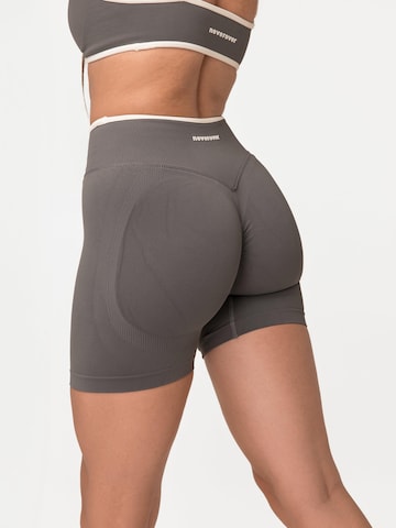 neverover Skinny Sportovní kalhoty 'Velum' – šedá