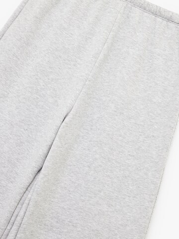 Koton Flared Hose in Grau