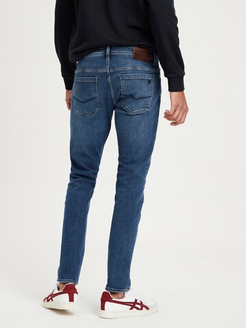 Cross Jeans Slimfit Jeans ' E 197 ' in Blau