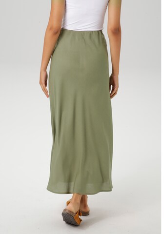 Aniston CASUAL Rock in Grün