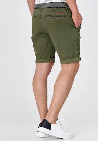 INDICODE JEANS Regular Shorts 'Caedmon' in Grün