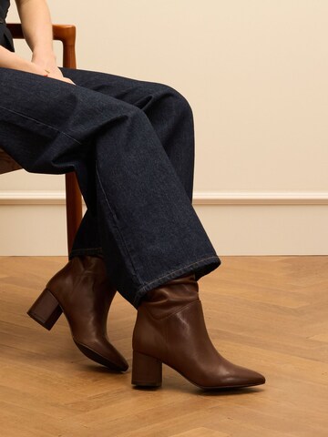 Boots MANFIELD en marron
