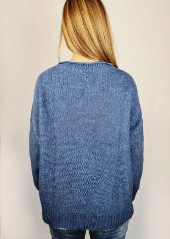 Heimatliebe Sweater in Blue