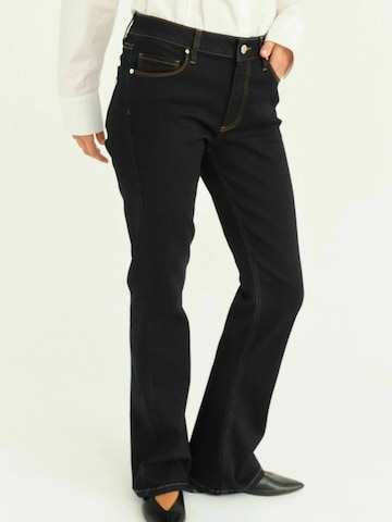 Pieszak Regular Farkut ' NOOS-Marija ' värissä sininen: etupuoli