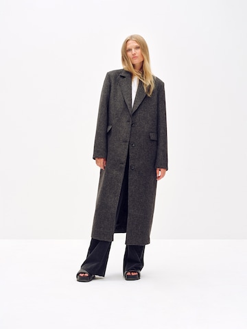 ABOUT YOU x Toni Garrn Between-Seasons Coat 'Jacqueline' in Grey