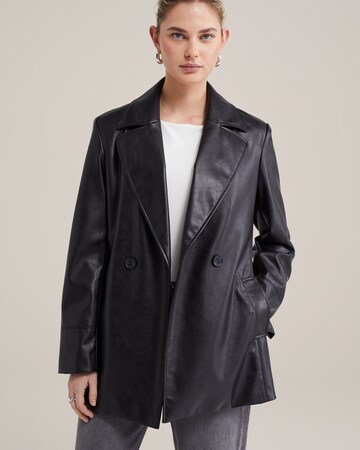 Giacca di mezza stagione di WE Fashion in nero: frontale