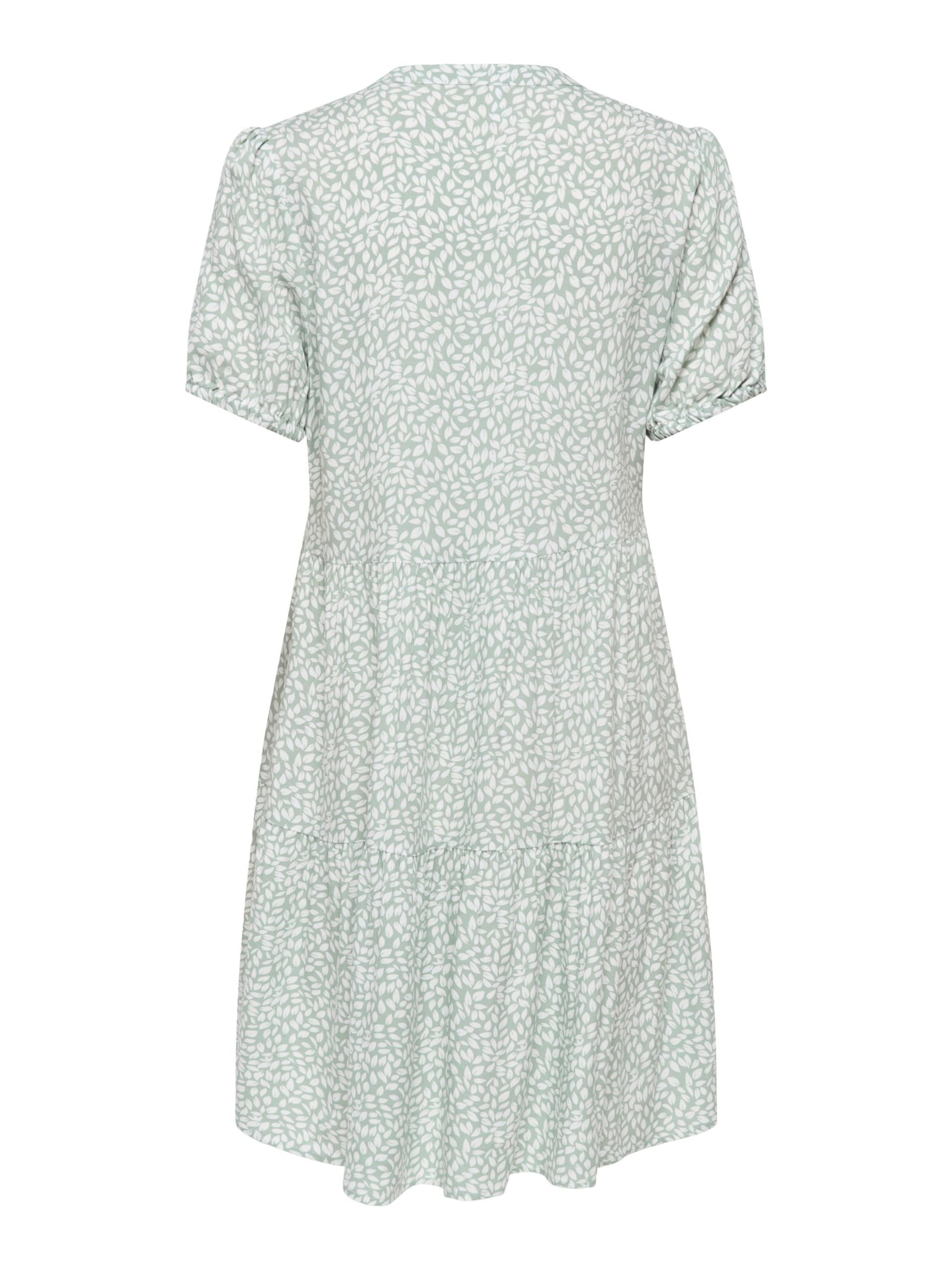 Robe d’été 'ONLNova' ONLY en vert