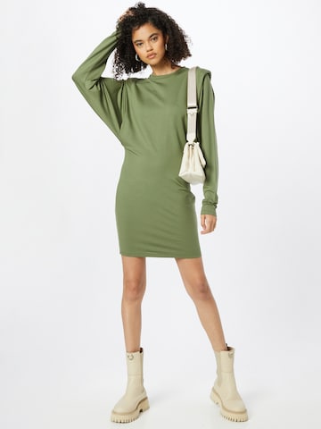 ABOUT YOU x INNA Jurk 'Emilia' in Groen